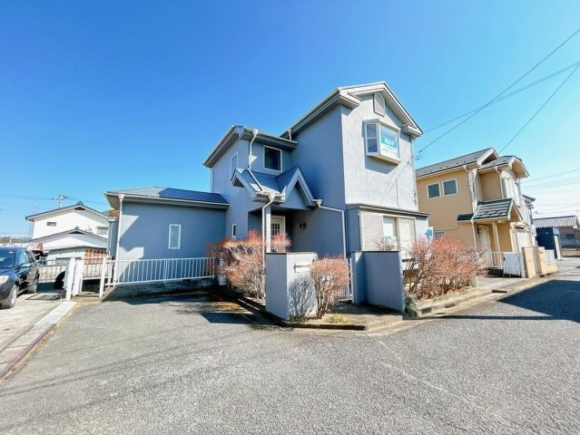 日高市下鹿山　中古戸建の外観