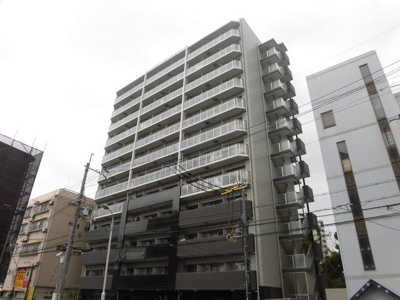 【外観】 | エスリード新大阪ヴェルデ | 高級感のあるマンションです。