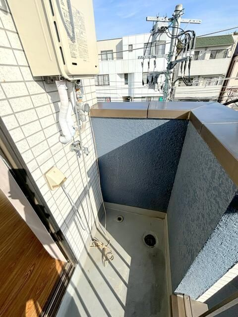 アロッジオ・一橋のバルコニー
