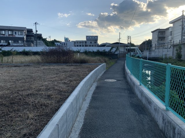 児島小川9丁目11区画分譲地の周辺