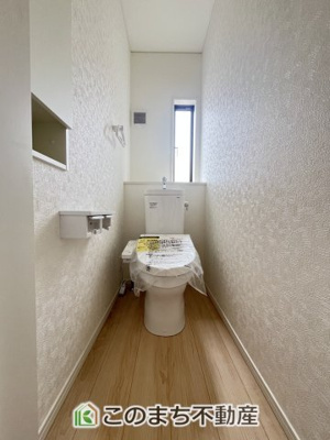 【トイレ】 | CRADLEGARDEN筑西市二木成第2　1号棟 | いつも綺麗に清潔に！シャワー付きトイレです♪
