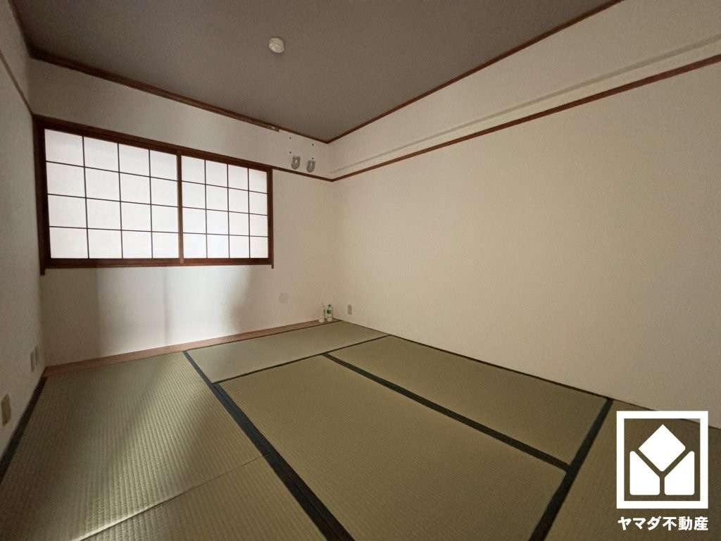 パレ武庫川パート2の和室|お子様のお部屋などにも丁度良い広さです。独立した居室なのでプライベートな時間をゆったり過ごせそうです。
