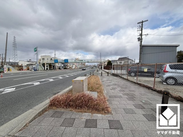 パレ武庫川パート2の周辺|清潔なゴミ出し場で気持ち良くお使い頂けます。