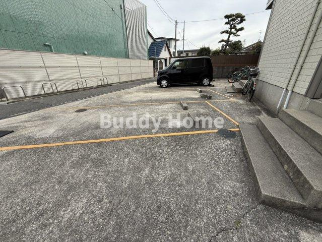 パークサイドの駐車場