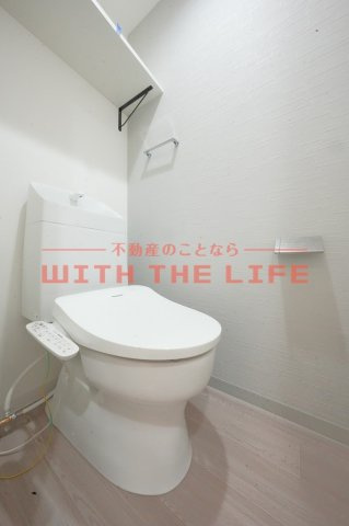 Delica（デリカ）花畑【キャッシュバック対象物件】のトイレ|ゆったりとした空間のトイレです