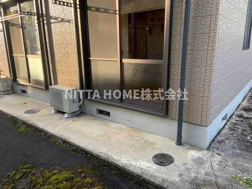 朝来市和田山町桑原のアパートのエントランス|清潔感のあるエントランスです♪