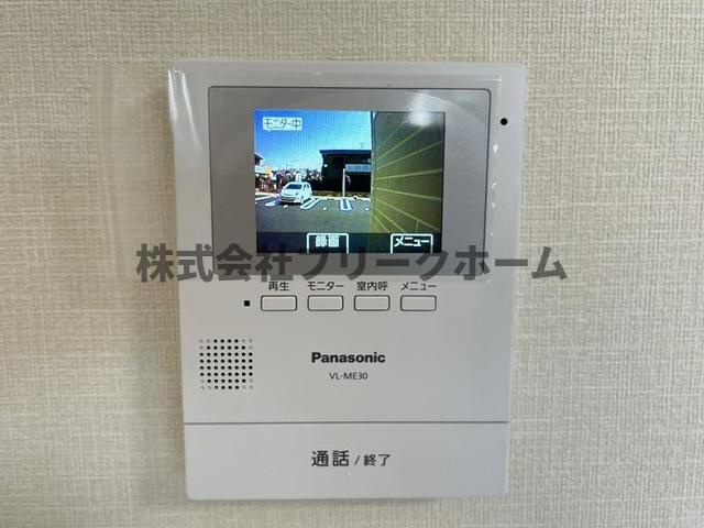 三鷹市新川３丁目の賃貸マンションのセキュリティ