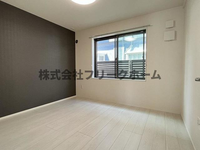 三鷹市新川３丁目の賃貸マンションの寝室