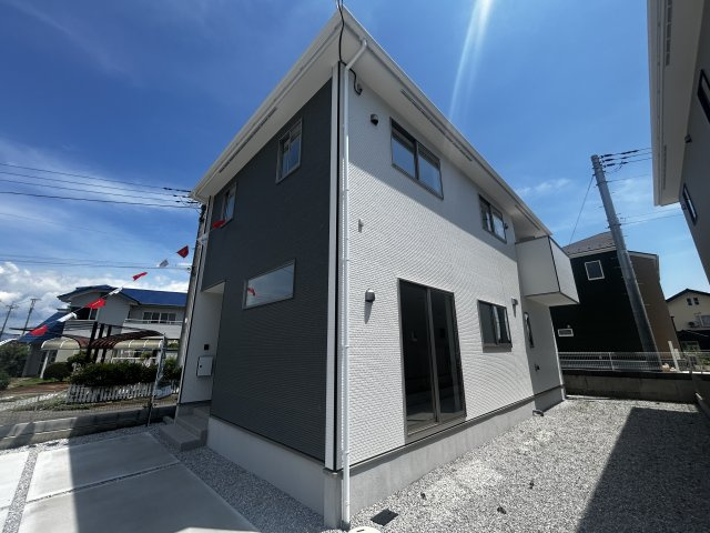 新築　北群馬郡吉岡町大久保1期　1号棟