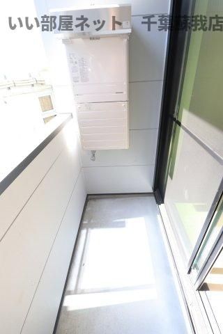 VAU house 青葉の森のバルコニー|暖かな日差しのふりそそぐバルコニー