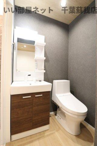 VAU house 青葉の森の洗面所|ゆったりとスペースのある洗面所