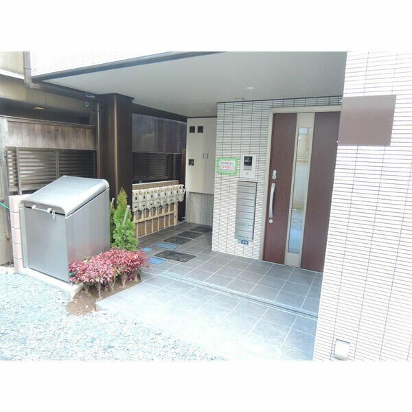 ＯＸ　ｒｅｓｉｄｅｎｃｅのエントランス