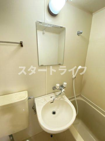大阪市東淀川区淡路５丁目の賃貸マンションの洗面所