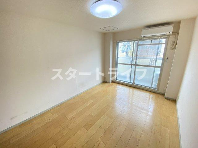 大阪市東淀川区淡路５丁目の賃貸マンションの寝室