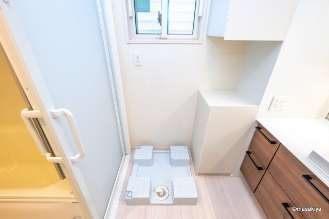 Grande ChouChou;Monicaのエントランス|室内写真は同じ建物内の別のお部屋の物です。参考にご覧下さい。
