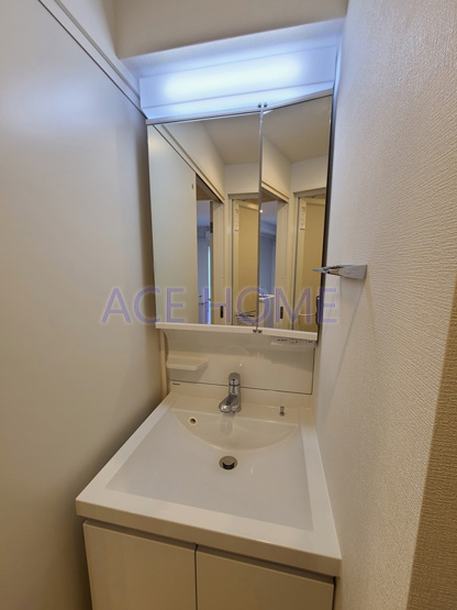 【洗面所】 | スプランディッド弁天町