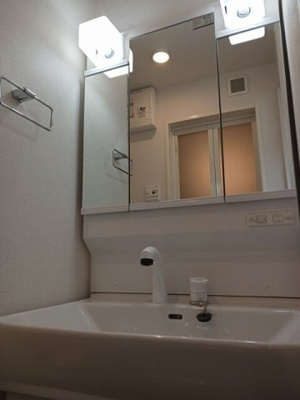 【洗面所】 | サニースポット | 使いやすい洗面所です