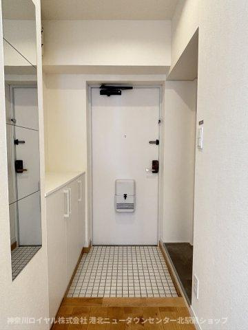 【玄関】