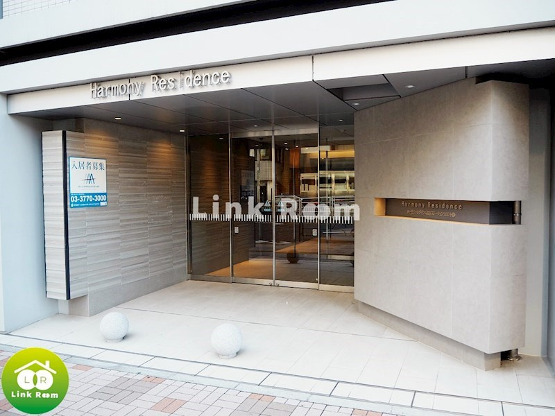 ハーモニーレジデンス森下ステーションフロントのエントランス