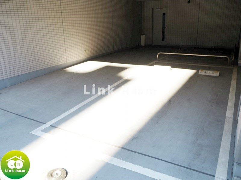 ハーモニーレジデンス森下ステーションフロントの駐車場