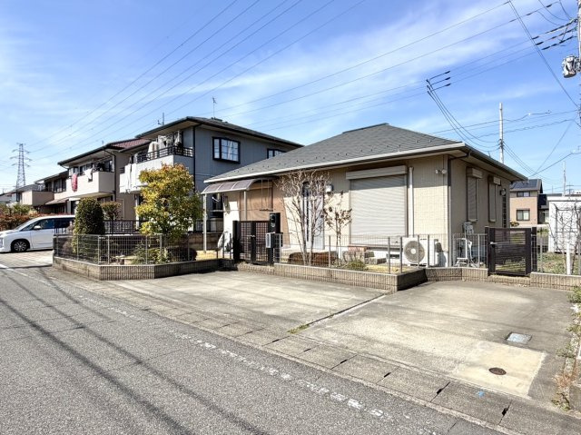 【中古戸建】高崎市東貝沢町3丁目の外観|■外観｜ここから始まる「日常」はご家族にとってかけがえのない時間となります。少しでも豊かに、快適に。