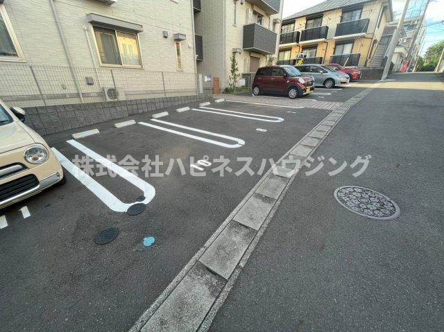 ホープヒルの駐車場