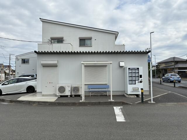 平塚５丁目店舗の外観