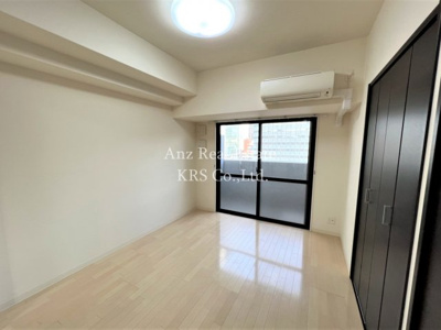 【寝室】 | インテリジェンス御堂 | 5.7帖の寝室！ウォークインクローゼットがあります！