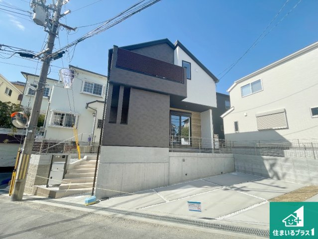 豊中市上野東　第2期　新築一戸建ての外観|安心の10年保証！外観を美しく保ち、雨水で汚れを落とします！気になることがありましたら、お気軽にお問い合わせください！