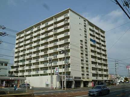 イトーピア舟入マンションの外観