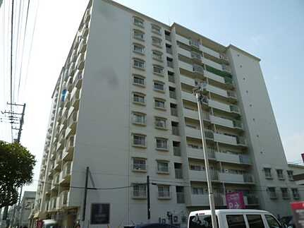 イトーピア舟入マンションの外観