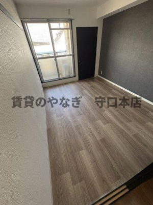 【洋室】 | ロータリーマンション大日