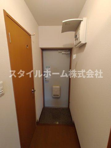 ビアンシュール美園の玄関