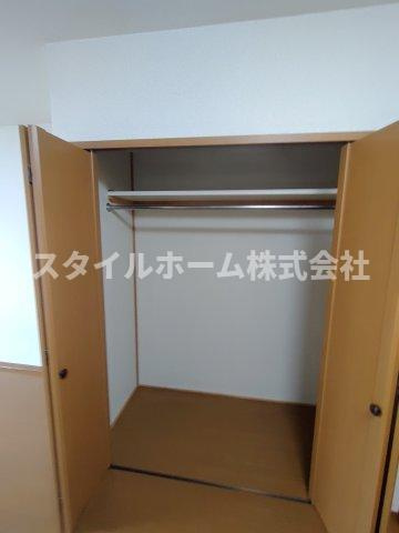 ビアンシュール美園の収納