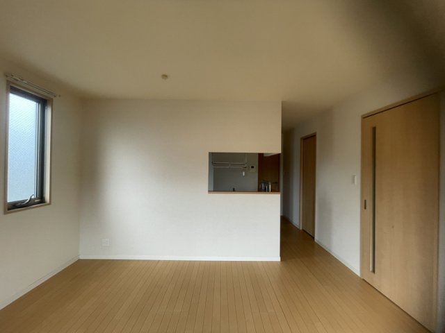 メゾン鎌倉の居間・リビング