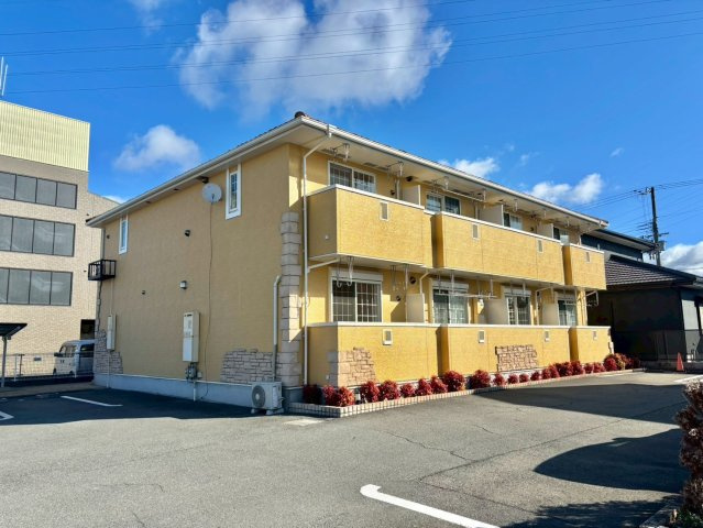 ウエスト　ウッド　アベニューの外観