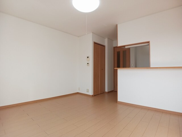 ウエスト　ウッド　アベニューの居間・リビング