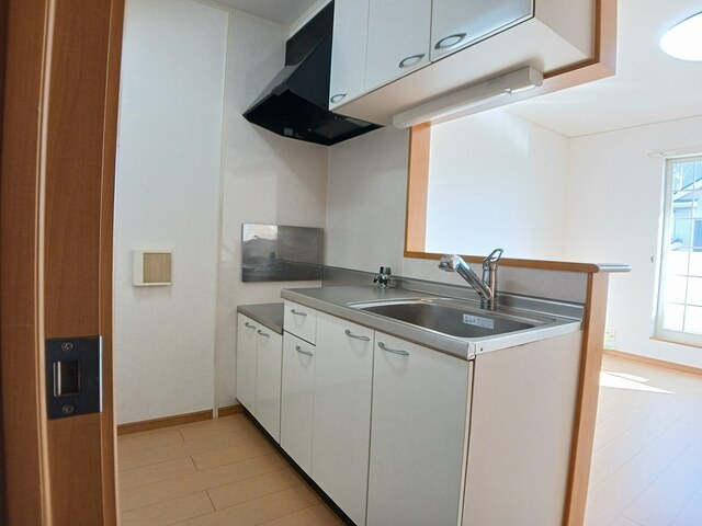 ウエスト　ウッド　アベニューのキッチン