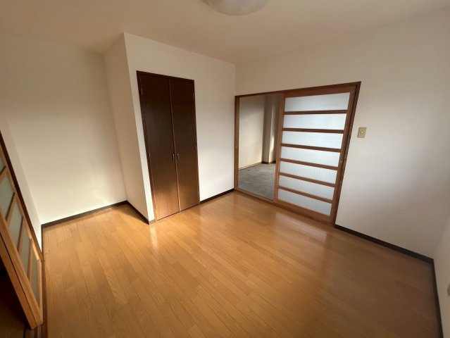 マルイブーゲンビリアの居間・リビング