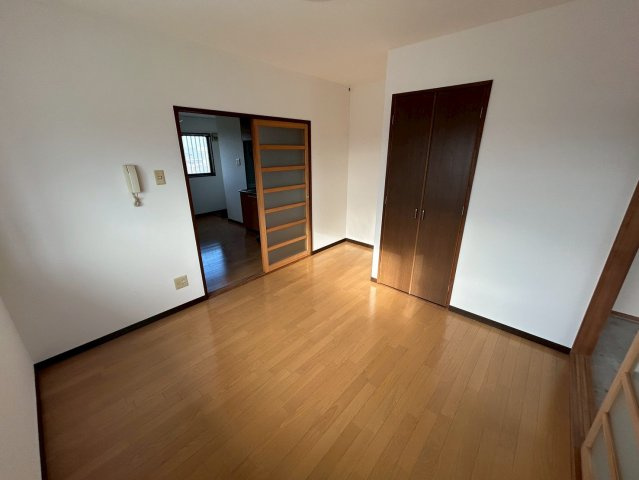 マルイブーゲンビリアの居間・リビング