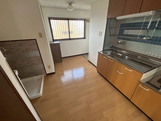 マルイブーゲンビリアの居間・リビング