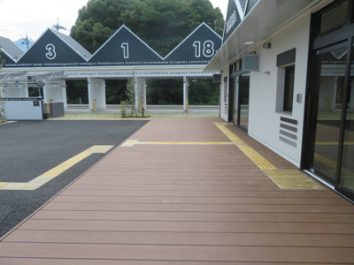 【外観】 | 丹波春日小町 | テラス部分