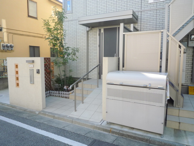 メゾン・ド・リベールのその他共用部分|★敷地内ゴミ置き場★