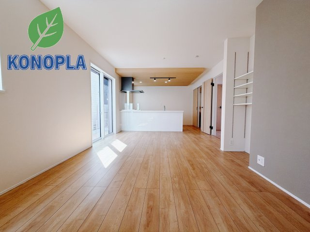 【新築戸建】前橋市六供町1丁目01期の居間・リビング|■リビング｜毎日の家族とのご飯も大切に、充実できるようオシャレなダイニングキッチンをご用意しました♪より家族との絆も深まります＾＾