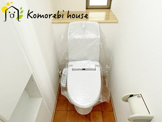 北区別所町　中古戸建のトイレ|コンパクトで使いやすいトイレです