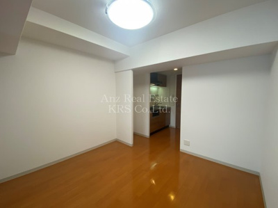 【居間・リビング】 | アーバネックス心斎橋 | 暖かみのあるデザインのお部屋です♪