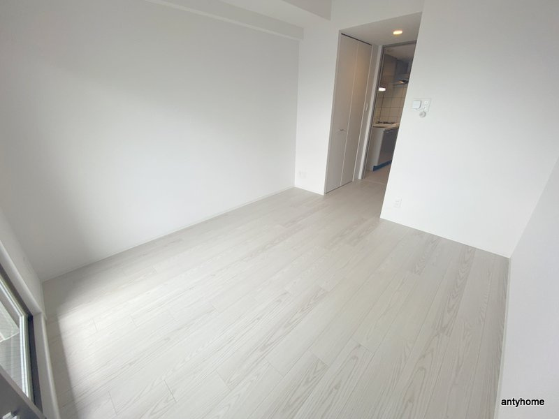 エスリード大阪フェリス　仲介手数料無料の洋室
