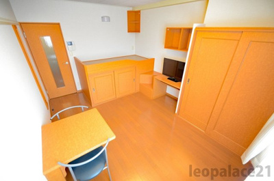 【寝室】 | レオパレスTIARA | 画像8