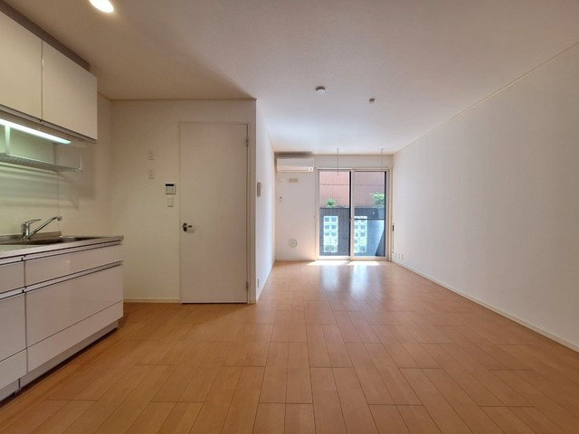 Ｗａｌｃｏｔｔｓ　ウォルコッツの居間・リビング|★リビングダイニング★