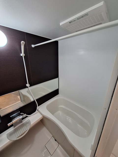 Ｗａｌｃｏｔｔｓ　ウォルコッツの浴室|★追焚・暖房乾燥機付きバス★